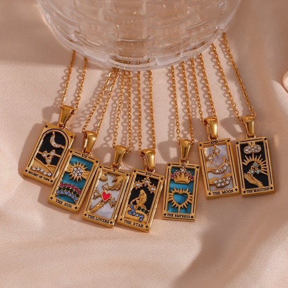 NEW 14K Gold Anthropologie Sun Tarot Card Pendant Necklace - Picture 10 of 10
